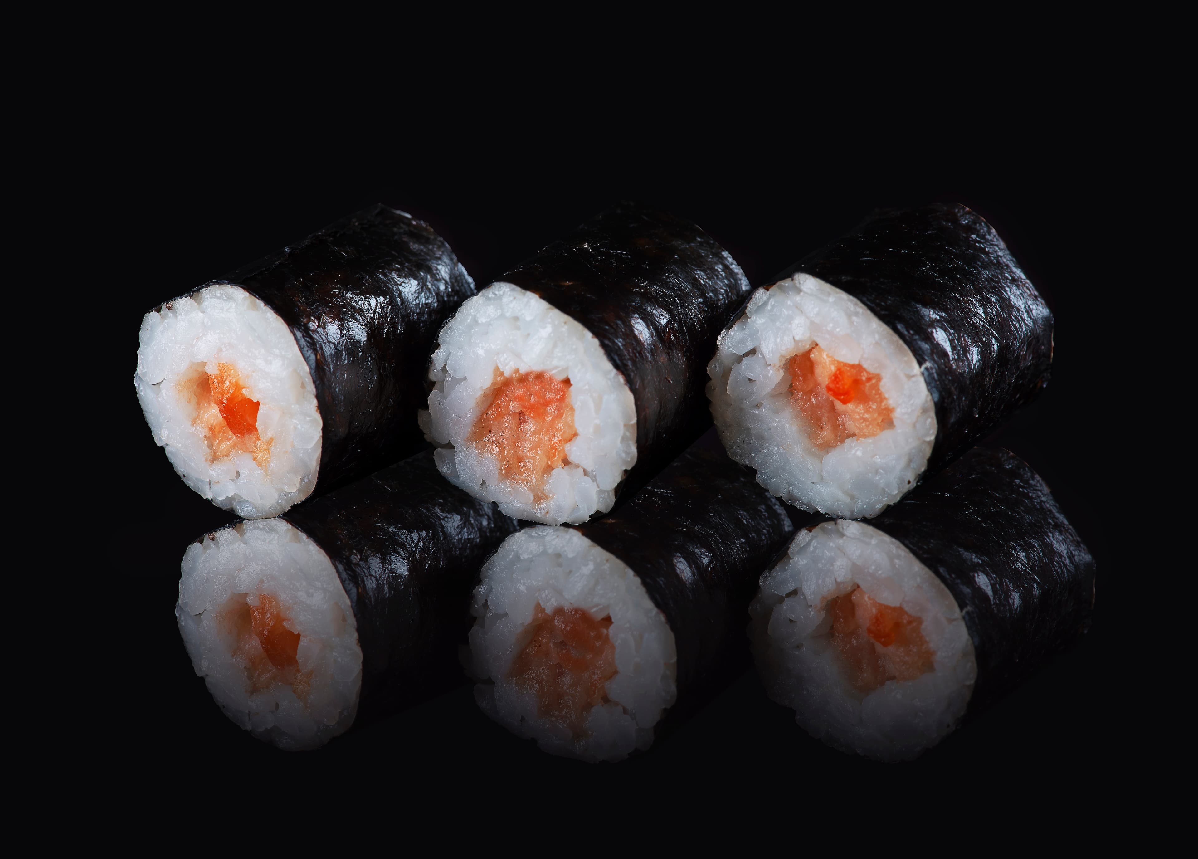 Concept portfolio Murakami sushi with vertical